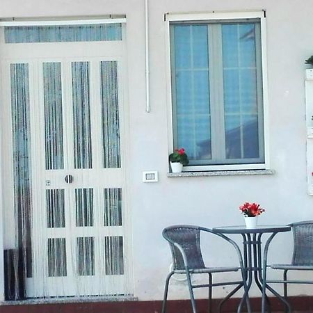 One Bedroom Appartement With Sea View Furnished Garden And Wifi At Ortona 1 Km Away From The Beach Exterior foto