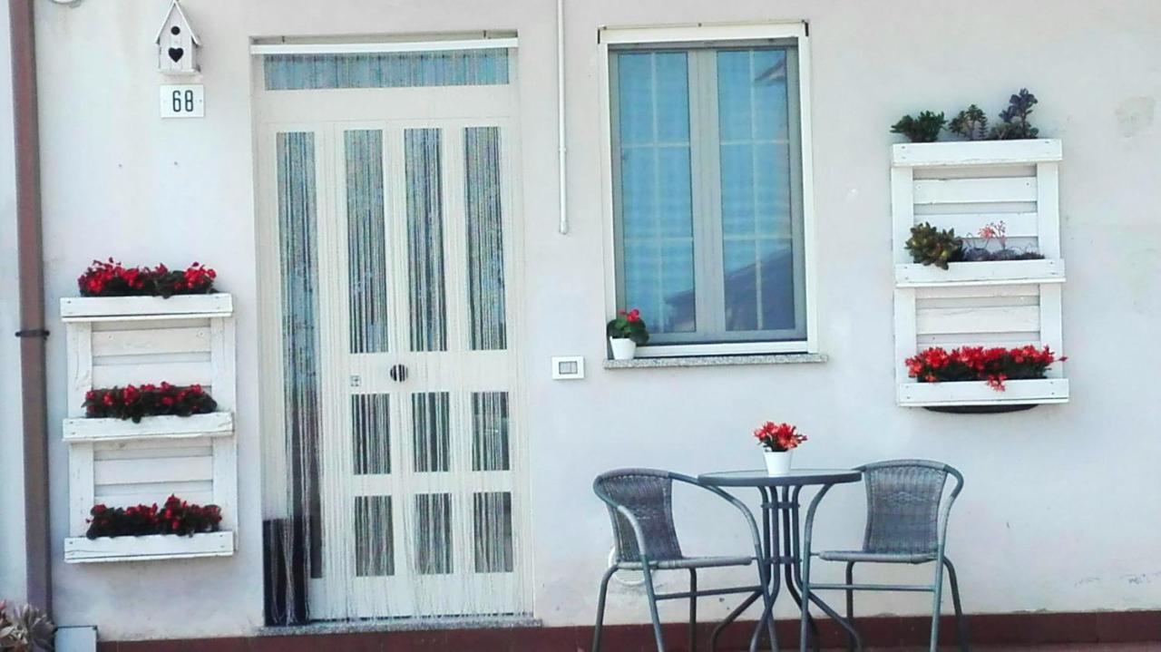 One Bedroom Appartement With Sea View Furnished Garden And Wifi At Ortona 1 Km Away From The Beach Exterior foto